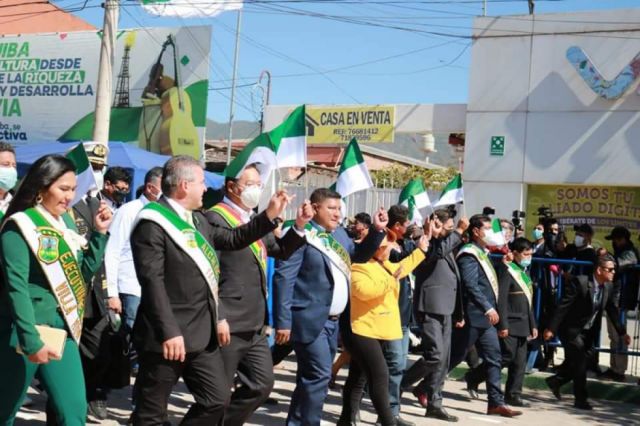 Por la efeméride del Chaco, Arce entrega viviendas y redes de gas