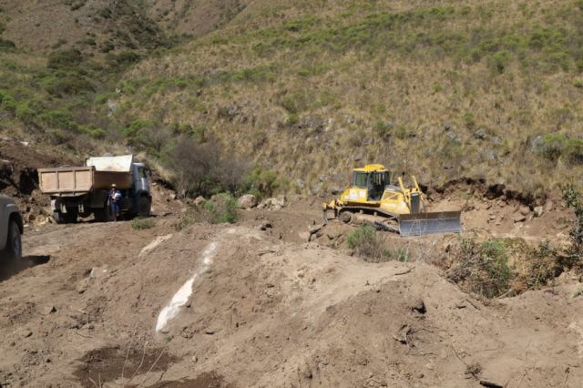 La Alcaldía abre camino para tres comunidades de Tarija 