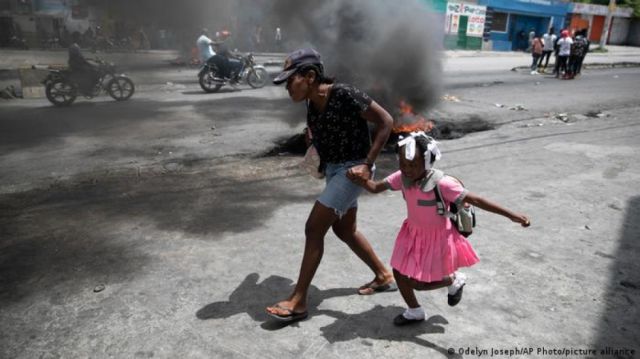 Pandillas y el hambre ponen a Haití al borde del colapso