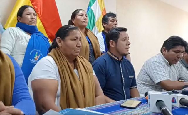 Federaciones del Trópico se declaran en emergencia y acusan al líder de movilización yungueña de buscar un ‘Golpe’