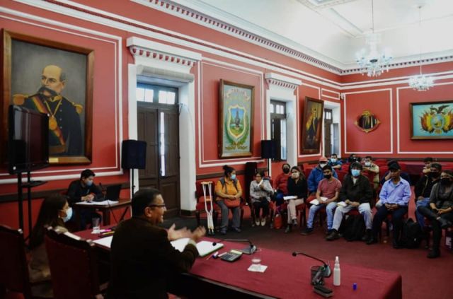 Consensúan paquete alimentario para personas con discapacidad en Tarija 