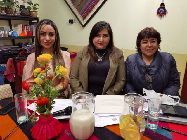 Vanessa Sandoval, Mariela Baldivieso y Suraia Dorado