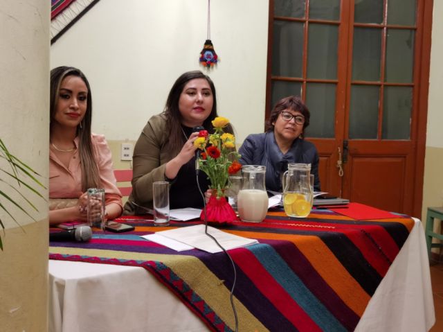 Foro de interés ciudadano en el Hostal Pata y Perro