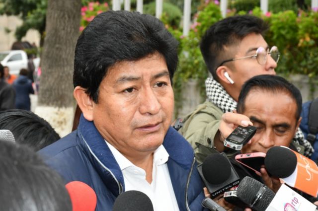 Fiscalía desestima denuncia contra Edgar Montaño
