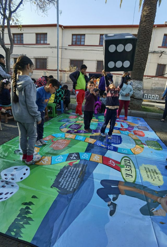 Juego didáctico para aprender los derechos de la niñez.