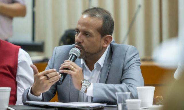 El Gobernador de Santa Cruz decide no invitar a autoridades nacionales para actos por el 24 de septiembre