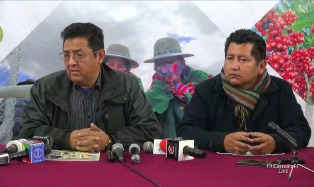 Gobierno convoca a diálogo por separado a dirigentes cocaleros de La Paz