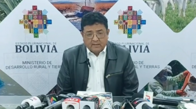 Ministro, sobre marcha de cocaleros: "No me dejan sin sueño sus actitudes infantiles"