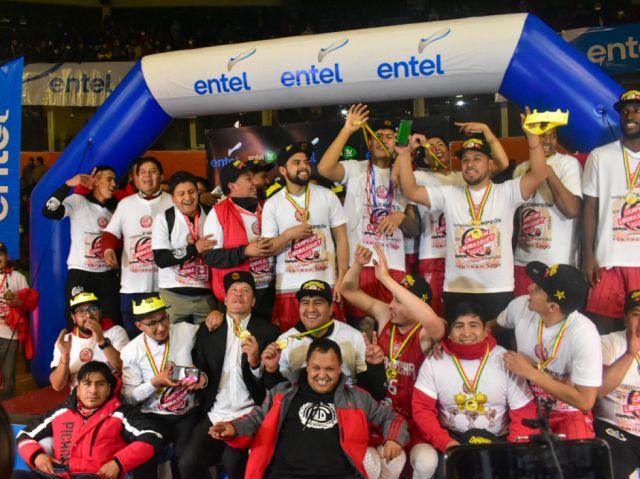 Pichincha toca el cielo como  campeón de la Libobásquet