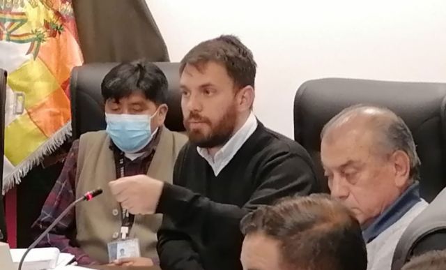 Del Castillo aclara a qué exministros tildó de ‘cáncer’: uno estuvo en la Escuela de las Américas y al otro le hicieron motines