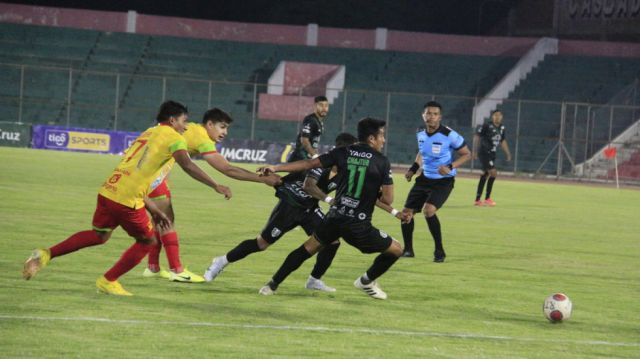 Tomayapo deja escapar el triunfo en el último minuto de partido frente a Palmaflor