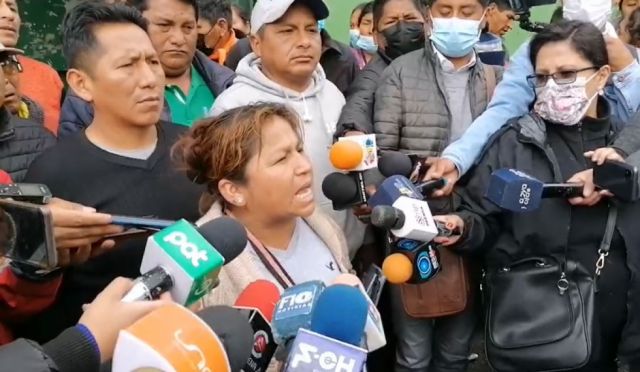 Adepcoca convoca a una marcha el lunes, amenaza con bloquear si no liberan a Machicado 