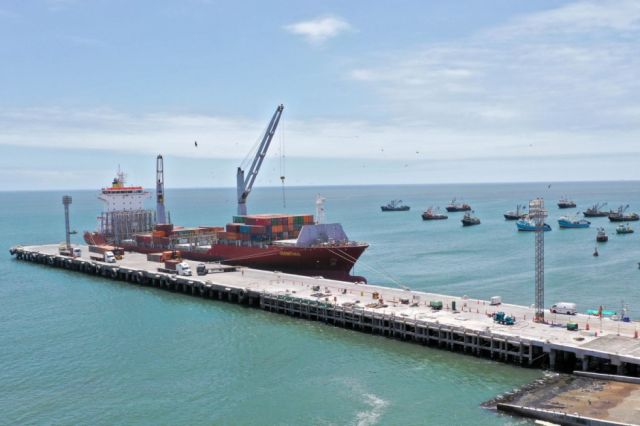 Perú invertirá para ampliar muelle del puerto de Ilo