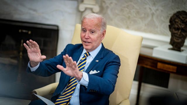 Biden insta a Putin a no usar armas nucleares