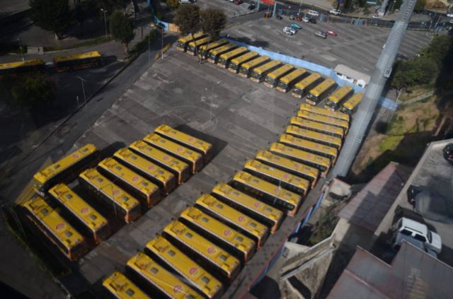 Denuncian irregularidades en la compra del PumaKatari