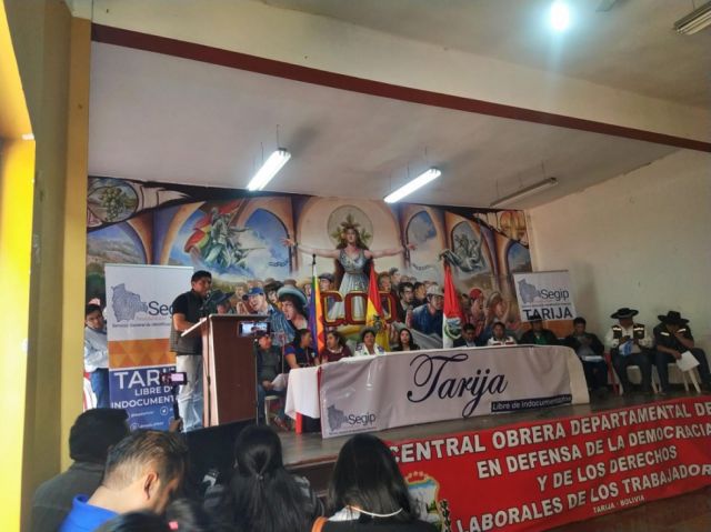 Sectores de Tarija apoyan la creación de una nueva COB