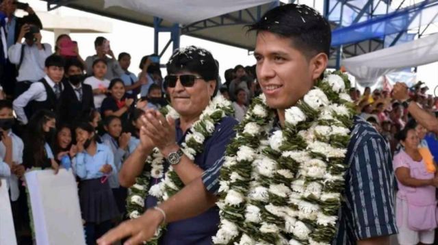 Evo pide a sus asambleístas interpelar a ministros