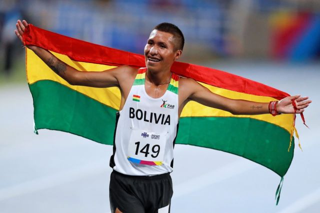 Ninavia sensacional en certamen Sudamericano consiguiendo medalla de oro