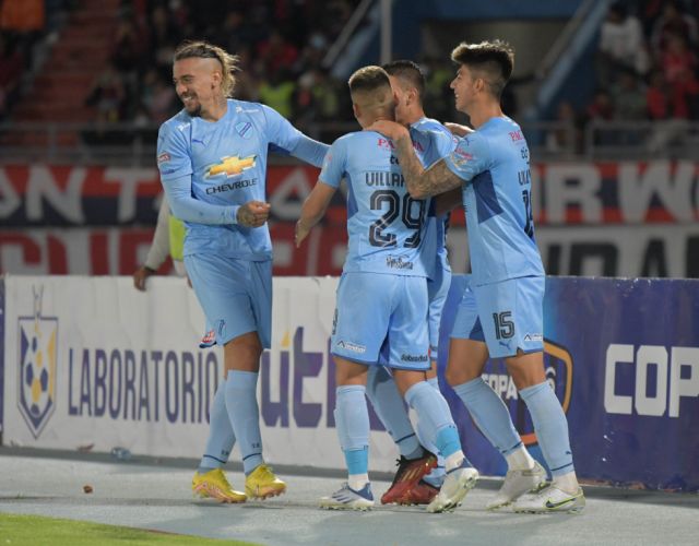 “Wilster” le arrebata el triunfo a Bolívar en el final del partido 