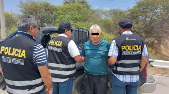 Policía de Perú descubre red de tráfico de migrantes