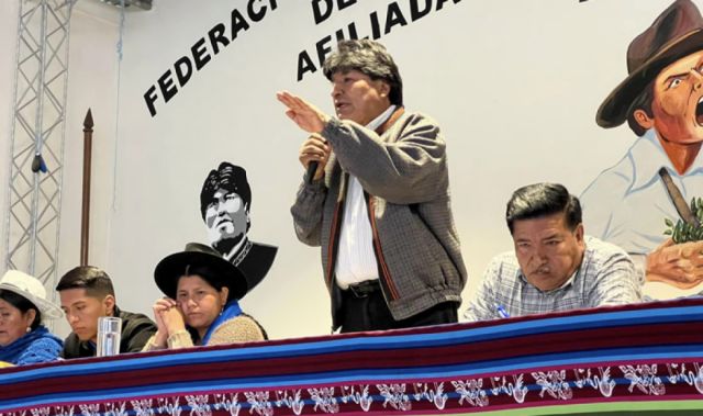 MAS: Ampliado pide destituir a Lima y Del Castillo
