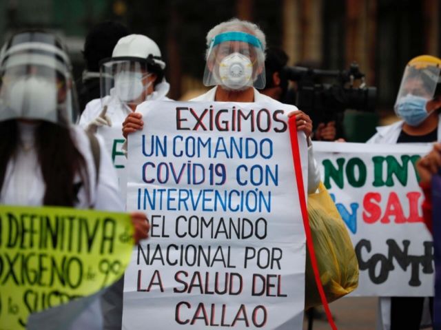 Médicos de Perú anuncian paro nacional