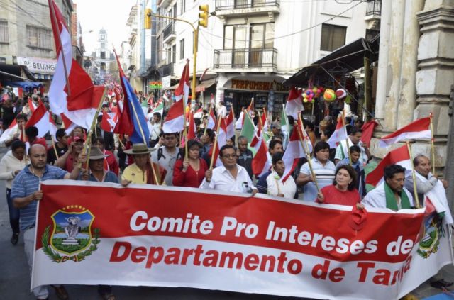 Censo: Gobernación aboga por el diálogo, los cívicos por el cabildo 