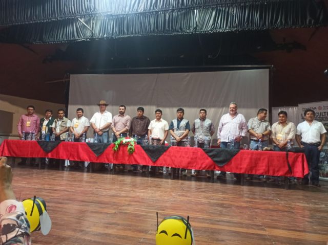 Inicia en Villa Montes la Fexpo Apícola Nacional y Encuentro Trinacional de apicultores