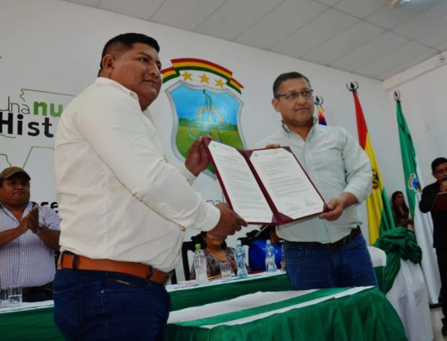 Tarija: La Gobernación y el Chaco pactan mejorar la autonomía