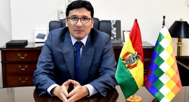 Gobierno: “En un par de días podríamos tener un desabastecimiento de combustible en Santa Cruz”