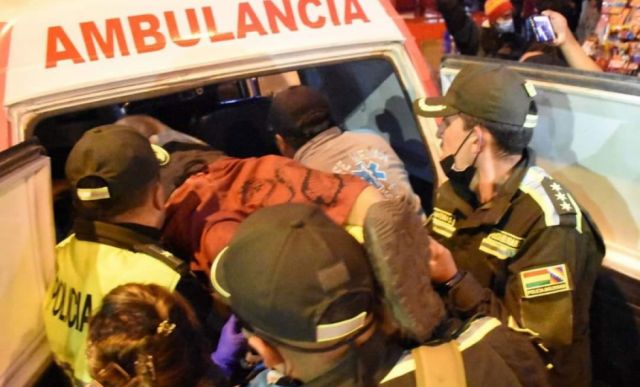 Policía reporta un fallecido y al menos 14 arrestados tras la Entrada Universitaria