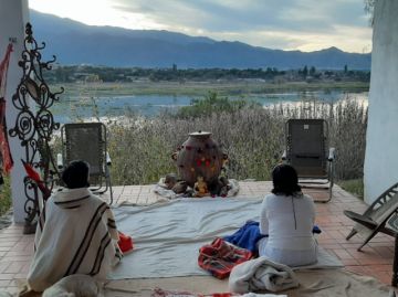 Alistan un retiro de sanación a orillas del lago San Jacinto