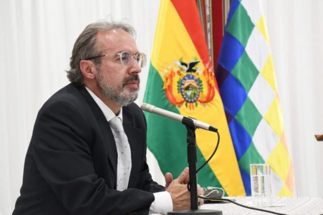 Portavoz convoca al diálogo inmediato con fecha abierta para el Censo y plantea levantar el paro