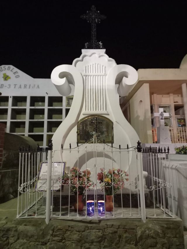Mausoleo de Aurelio Arce, referente chuncho