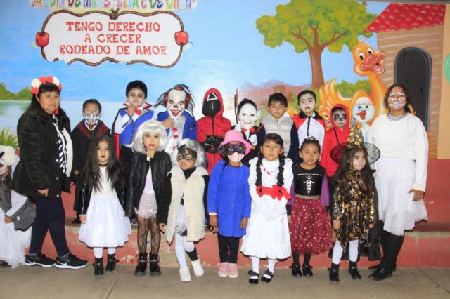 Segundo A con la profesora María.
