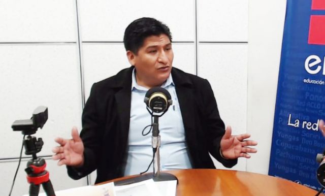 Andrés Flores acusa a facción del MAS de querer da un ‘golpe’ a Arce para que Evo entre como ‘salvador’