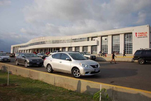 Viajes son normales desde la terminal de Tarija pese al paro por el Censo