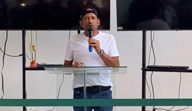 Camacho dice que el Gobierno quiere incriminarlo con la violencia 