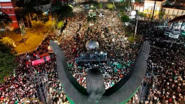 Censo: Que el decreto sea ley y que se liberen a los detenidos, cívicos de Santa Cruz mantienen paro 