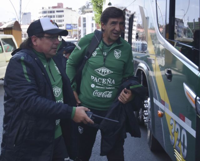 Gustavo Costas: “No vamos a cambiar de un día para otro”