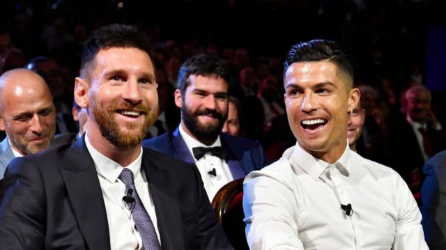 Cristiano Ronaldo sorprende  con un anuncio inesperado