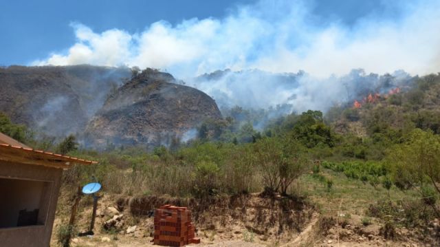 Reportan incendio en la comunidad de Narváez del municipio de Entre Ríos (Fotos)