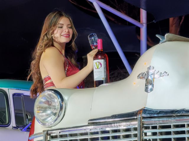 Por esta vez, alcohol y autos si van de la mano.