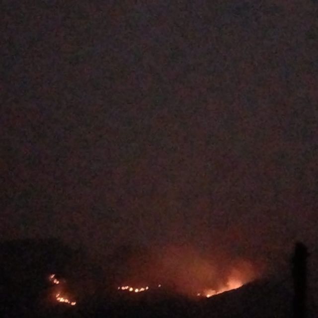 Cayó un rayo y provocó un incendio en Uriondo
