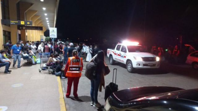 Incendio en el aeropuerto Viru Viru provoca el retiro de pasajeros y reprogramación de vuelos