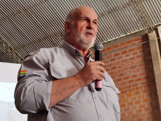 Ademir Calegari.