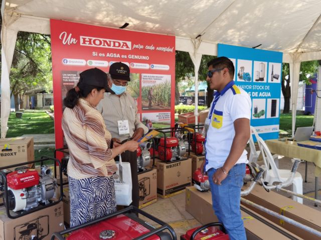Stand de la importadora AGSA.	