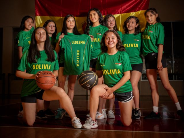 Partió la delegación tarijeña que representará a Bolivia en los Juegos Sudamericanos Estudiantiles 