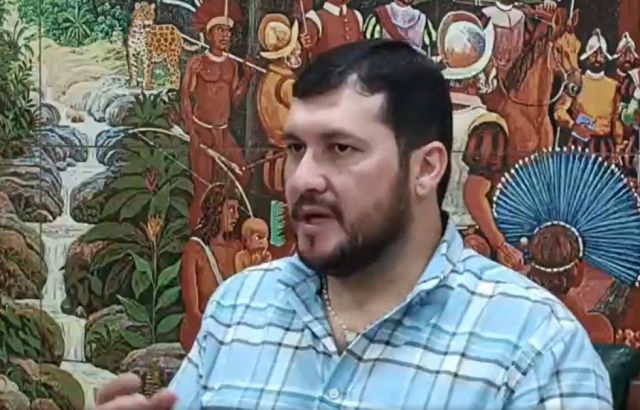 Cívico cruceño cuestiona procesos por el paro y considera que debe trasladarse a Santa Cruz
