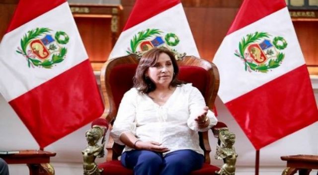 Boluarte invoca legislación de asilo en caso Castillo